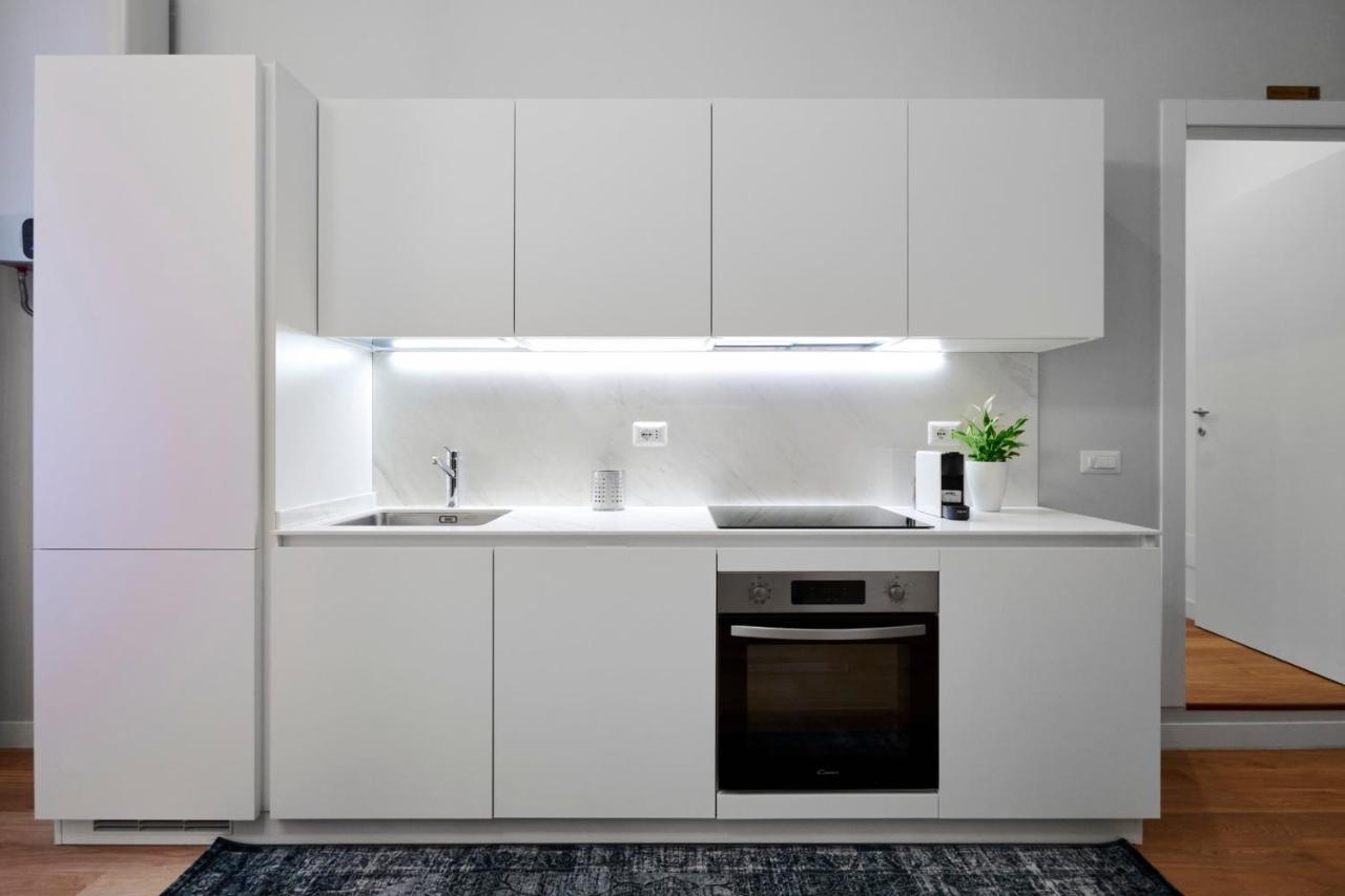 Brera Chic Suite In The Heart Of Милано Екстериор снимка